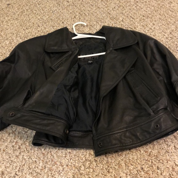 Vintage Wilsons Leather Jacket and Shorts Set - Picture 4 of 6